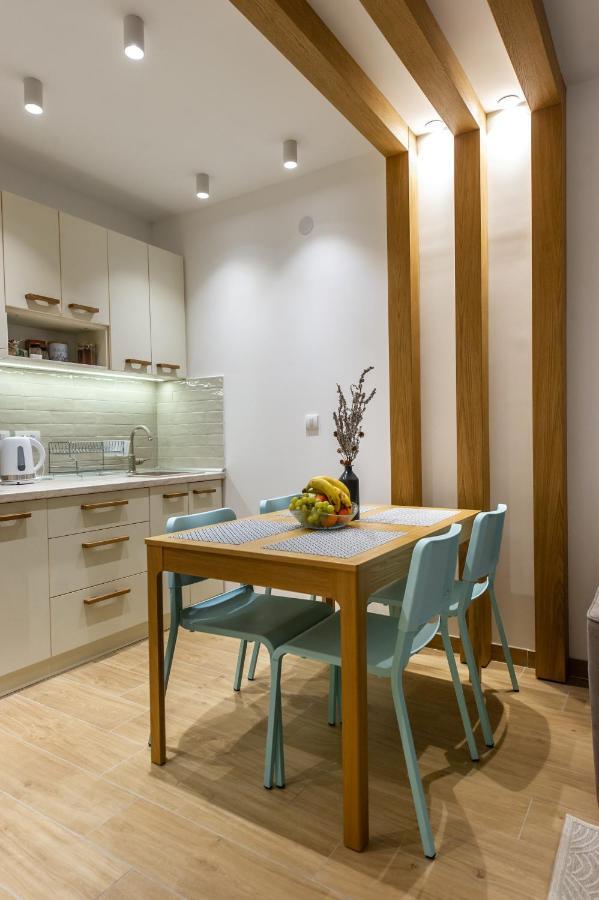 Greenwood Apartments In Kraljevi Cardaci โคเปานิก ภายนอก รูปภาพ