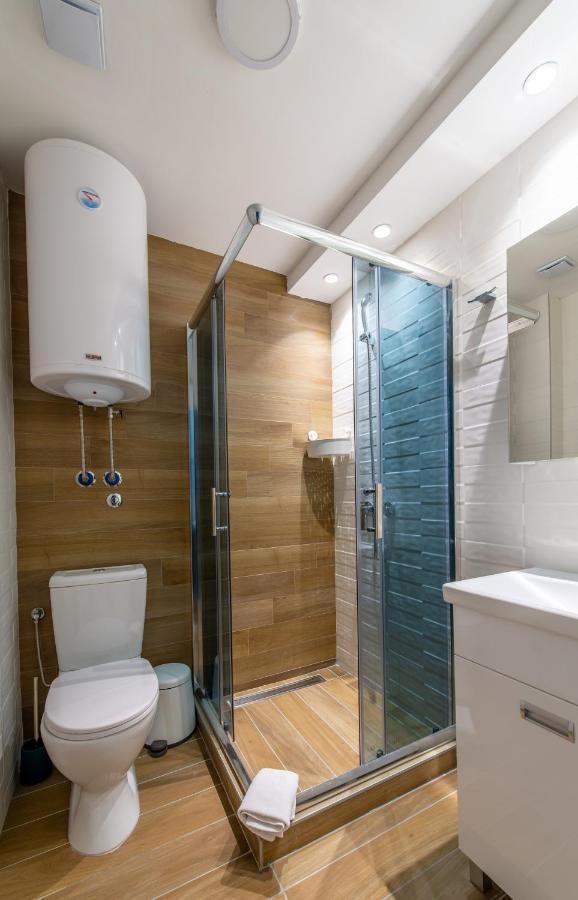Greenwood Apartments In Kraljevi Cardaci โคเปานิก ภายนอก รูปภาพ